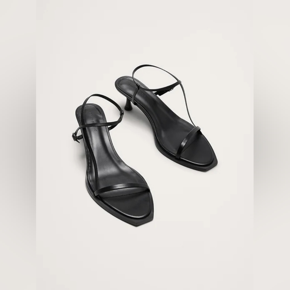 Banana Republic Kitten-Heel Sandal Black
